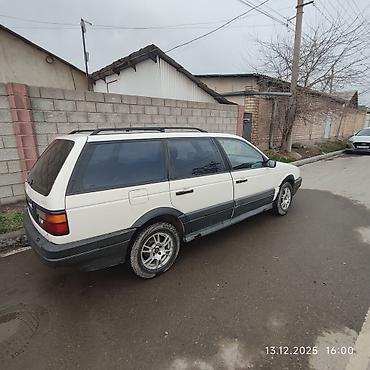 Volkswagen: Volkswagen Passat Variant: 1991 г., 2 л, Механика, Бензин, Универсал — 3