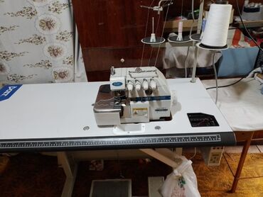 Süngərlər və fırçalar: Ela vezyetdedir tezedir işlenmiyib cox seliqeli saxlanilib Qiymeti