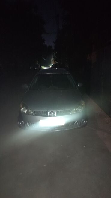 Nissan: Nissan : 2003 г., 1.5 л, Автомат, Бензин, Универсал
