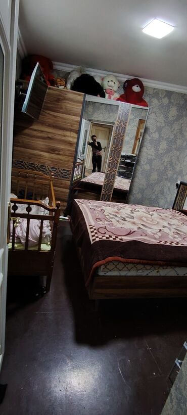 Köhnə tikili: Bakı, Bülbülə qəs., 3 otaqlı, Köhnə tikili, m. Koroğlu, 1 kv. m -da lalafo.az — 11 Köhnə tikili: Bakı, Bülbülə qəs., 3 otaqlı, Köhnə tikili, m. Koroğlu, 1 kv. m — 11