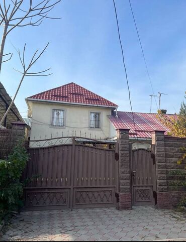 дом на ошском рынке: Дом, 250 м², 7 комнат, Агентство недвижимости, Евроремонт