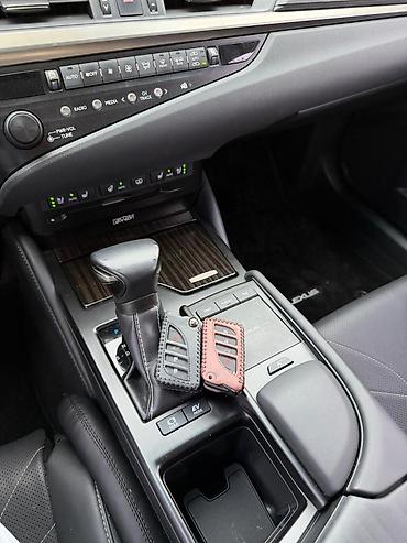 Lexus: Lexus ES: 2019 г., 2.5 л, Автомат, Гибрид — 17