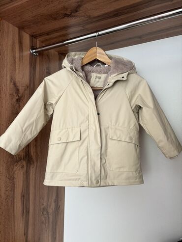 мусульманский кийимдер: Детская парка ZARA - Размер на ярлыке: 4–5 лет - Цвет