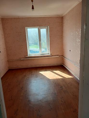 Продажа коттеджей и домов: Продается двухэтажный дом в селе Алексеевка в Жайылском районе. Из at lalafo.kg — 5 Продажа коттеджей и домов: Продается двухэтажный дом в селе Алексеевка в Жайылском районе. Из — 5