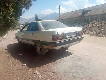 ом 364: Audi 100: 1991 г., 1.8 л, Механика, Бензин, Седан — 3