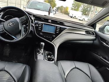 Продажа авто: Toyota Camry: 2019 г., 2.5 л, Автомат, Бензин, Седан — 7