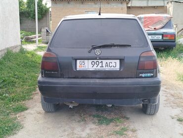 Volkswagen: Volkswagen Golf: 1994 г., 1.8 л, Механика, Бензин, Хэтчбэк