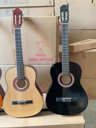струны для гитары бишкек цена: Новые классические гитары 39 размер, с широким грифом и нейлоновыми
