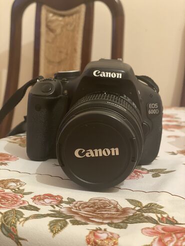 yeni il trafaretləri - Azərbaycan: Canon EOS600D. Yeni kimidir. çantası və adaptrı ilə
biryerdə satılır