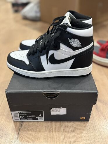 жорданы кроссовки: Кроссовки, 37.5, Nike, Новый, Самовывоз, Платная доставка