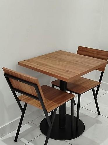 Sifarişlə restoran masaları: Kvadrat masa, Açılmayan, Taxta — 15