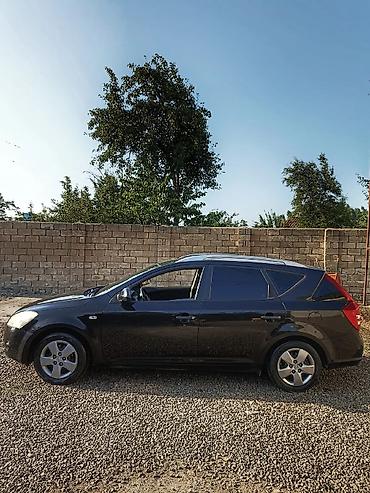 Kia: Kia Ceed: 1.4 l | 2009 il Universal — 3