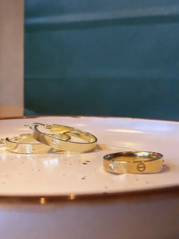 кольцо cartier: В наличии набор от Cartier (кольцо, серьги) Идеальный выбор на