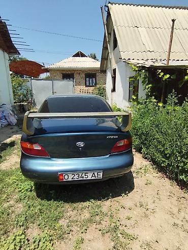 авто полироль: Hyundai Avante: 1995 г., Механика, Седан — 2