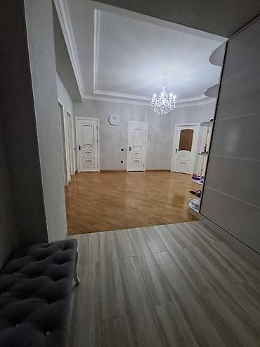 azadl: Binəqədi qəs., 3 otaqlı, Yeni tikili, m. Azadlıq Prospekti, 123 kv. m — 8