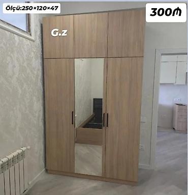 skamya sekilleri: Ağac teksturalı 3 qapılı şkaf - Ölçü: 250 × 120 × 47 sm (şəkildə — 1