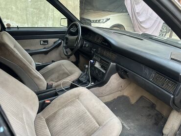 Audi: Audi 100: 1989 г., 2.3 л, Механика, Бензин, Хэтчбэк — 11