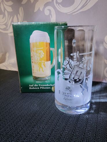 Čaše: Nova krigla,vintaz Holsten Pilsner. Krigla nova,sve na njoj odsjaj od na lalafo.rs — 1 Čaše: Nova krigla,vintaz Holsten Pilsner. Krigla nova,sve na njoj odsjaj od — 1