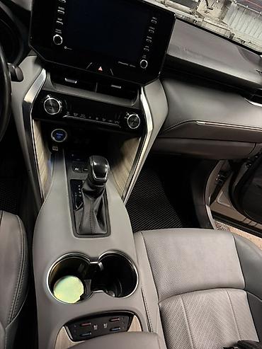 ge: Toyota Venza: 2021 г., 2.5 л, Гибрид, Кроссовер — 10