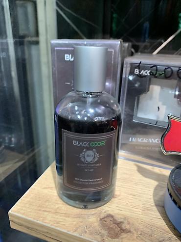 витрина парфюмерного магазина: Ароматический спрей Black Odor — коллекционный парфюм для — 1