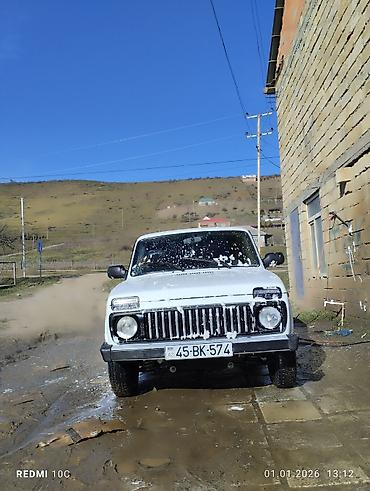 masın satışı: VAZ (LADA) 4x4 Niva: 1.7 l | 2015 il 85000 km Ofrouder/SUV — 4
