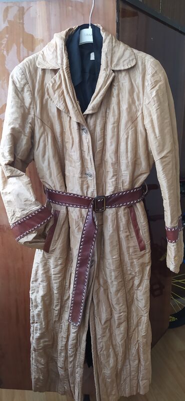 zhenskie kozhanye palto: Пальто 2XL (EU 44)