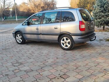 Opel: Opel Zafira: 2003 г., 2.2 л, Механика, Бензин, Минивэн — 2
