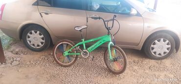 велосипед подростков: Продаю велосипед bmx трюковой в хорошем состоянии подойдёт подросткам