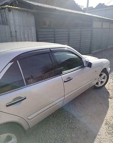 Mercedes-Benz: Mercedes-Benz E-Class: 1996 г., 2.8 л, Автомат, Бензин, Седан — 6