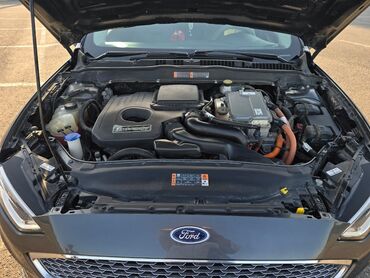 Ford: Ford Fusion: 2 l | 2018 il 133862 km Sedan — 2