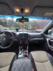 Kia: Kia Sorento: 2.4 l | 2010 il Ofrouder/SUV — 4