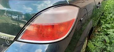 OPEL ASTRA H STOP LAMPE STOPALJKE LEVA DESNA | Opel polovni delovi