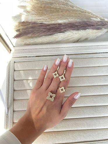 Bijuteriya dəstləri: Qadın zinət əşyaları dəstləri – müxtəlif modellər - Dördbuta (yonca) — 10