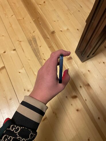 Apple iPhone: IPhone 12, 64 GB, Jet Black, Face ID, Simsiz şarj, Sənədlərlə — 8