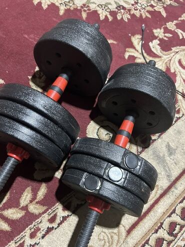 комплект гантель: 20kg two sets
10 kg each