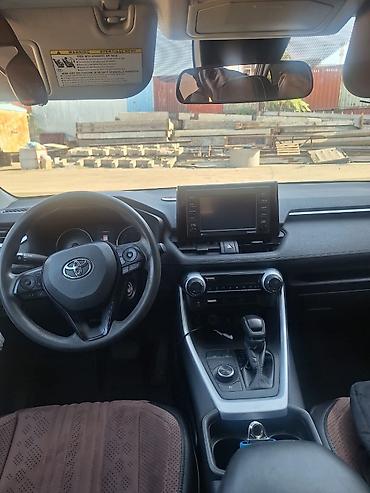 спойдер: Toyota RAV4: 2021 г., 2.4 л, Автомат, Гибрид, Кроссовер — 6