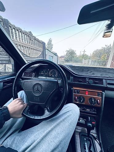 mersedes c180: Mercedes-Benz W124: 1993 г., 3.2 л, Автомат, Бензин, Седан — 2
