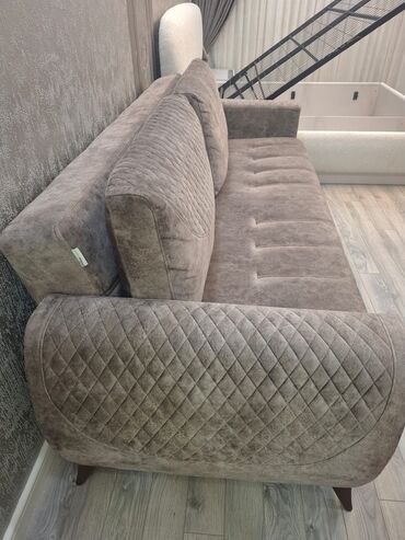 Divanlar: Divan, İşlənmiş, Açılan, Bazalı, Parça, Çatdırılma yoxdur — 5