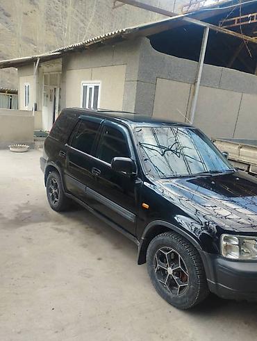 авто чехолдор: Honda CR-V: 1998 г., 2 л, Кол менен иштөөчү, Бензин, Кроссовер — 3