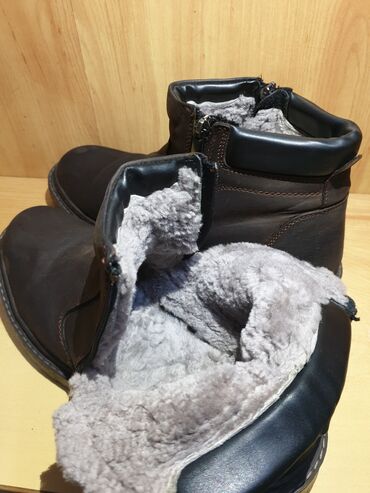 зимние сапоги аляска: Эркектердин ботинкеси, 43, Abercrombie & Fitch, Колдонулган, түсү - Күрөң, Өзү алып кетүү, Акылуу жеткирүү