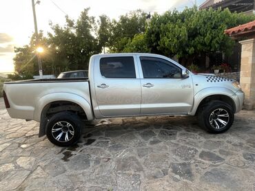 Toyota: Toyota Hi-Lux: 3 l. | 2009 έ. Πικάπ — 3