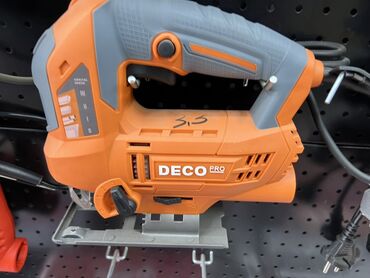 купить дрель с перфоратором: Электрический лобзик Deco Pro оранжевого цвета с серыми вставками на