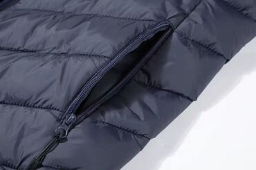 Другая мужская одежда: РАСПРОДАЖА !!! Жилет тёмно-синий . Наполнитель пуховое волокно — 4