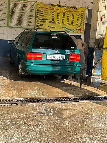 Volkswagen: Volkswagen Passat Variant: 1994 г., 1.8 л, Механика, Бензин, Универсал — 10