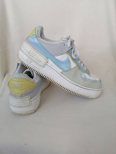 Women's Sneakers and athletic shoes: NIKE AIR FORCE SHADOV original patike, broj 41. Naznacena duzina — 1