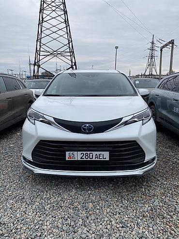 Toyota: Toyota Sienna: 2023 г., 2.5 л, Автомат, Гибрид, Минивэн — 1
