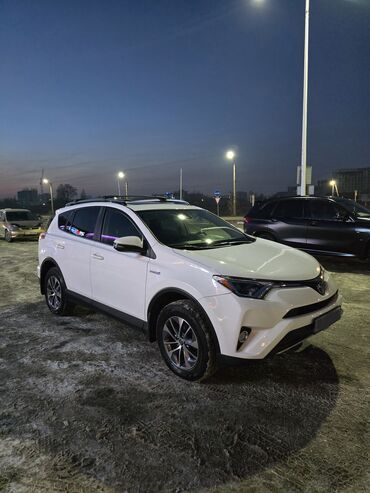 Toyota: Toyota RAV4: 2018 г., 2.5 л, Вариатор, Гибрид, Кроссовер