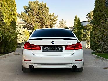kia k: BMW 5 series: 2019 г., Седан — 9