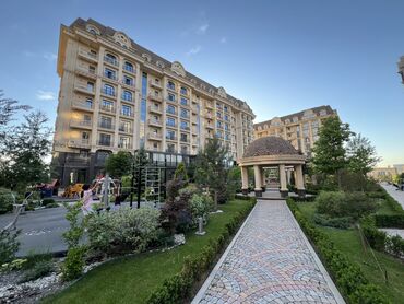 жк дипломат: 4 комнаты, 148 м², Элитка, 9 этаж, ПСО (под самоотделку)
