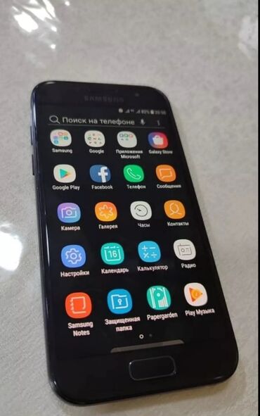 а 3 2017: Samsung Galaxy A3, Колдонулган, 16 GB, түсү - Кара, 1 SIM, 2 SIM
